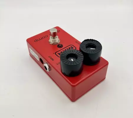 Store Special Product - MXR Dyna Comp compressor