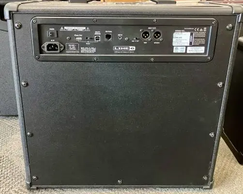 Line 6 SPIDER5-120 watt guitar amp 2