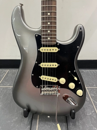 Fender - American Professional II Stratocaster 2