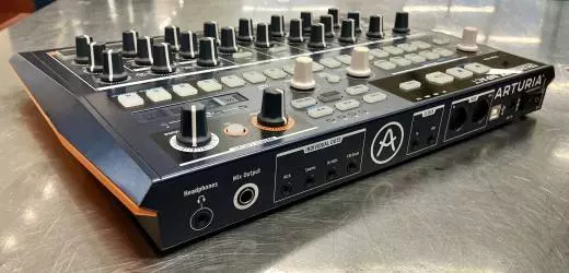 Arturia DrumBrute Impact drum machine 2