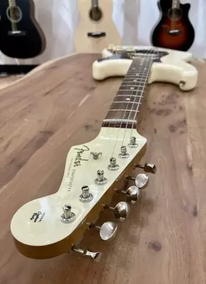 Fender Vintera '60s Stratocaster 2