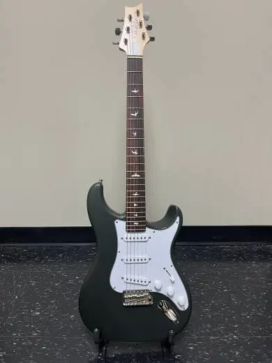 PRS Guitars Silver Sky - Faded Black Tee Satin 2