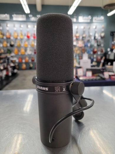 Shure - SM7B 2