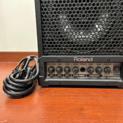 Roland - CM-30 Portable Mixing Monitor 5