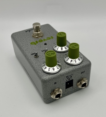 Fender Hammertone Reverb | Long & McQuade