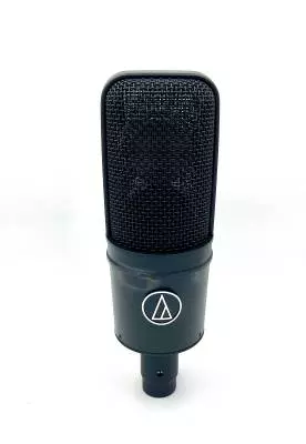 Audio Technica AT4040 Large diaphragm Condenser mic