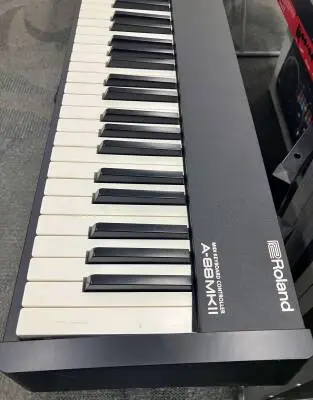 Roland A-88MKII Midi Controller 2