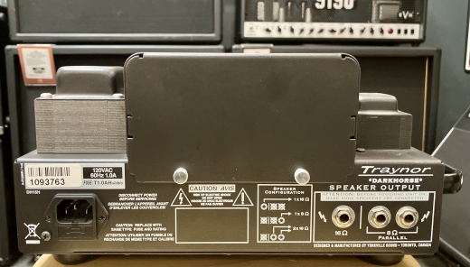 Traynor dh15h – Darkhorse 15 W Tube Amp Traynor DH15H DarkHorse All Tube Guitar Amplifier
