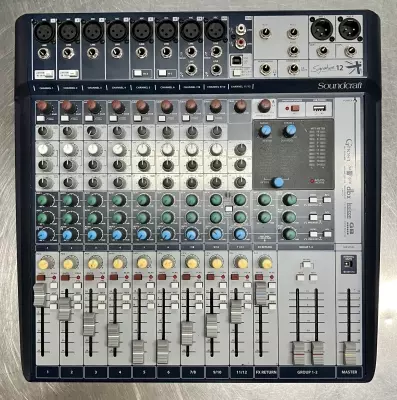 Soundcraft Signature 12 input mixer