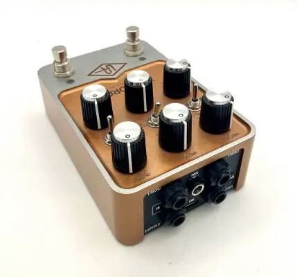 Universal Audio Woodrow '55 Instrument Amplifier pedal 2