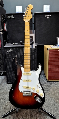 Fender - AM Pro II Stratocaster
