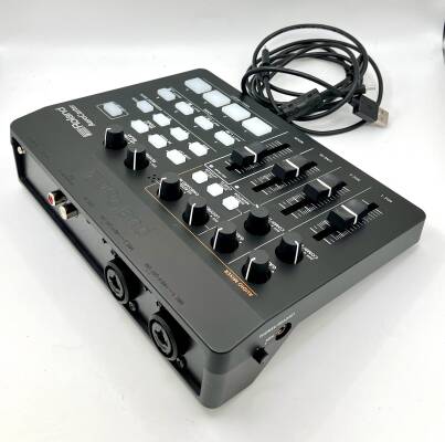 Roland AeroCaster Wireless Livestreaming System