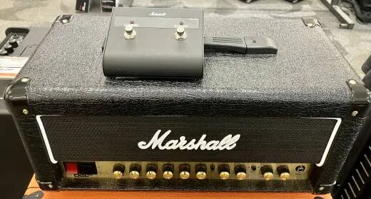 Marshall DSL20HR 20 watt tube head 2