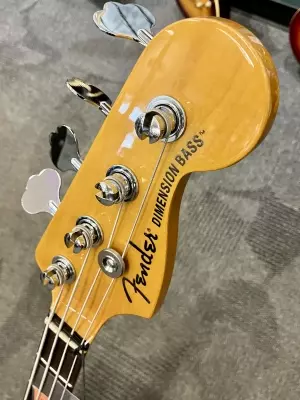 Fender Modern Player Dimension Bass 3