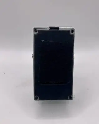 BOSS TR-2 Tremolo pedal 2