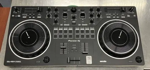 Pioneer DDJ-REV1 controller
