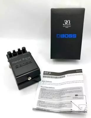 BOSS MT-2 Metal Zone 30th Anniversary pedal 2