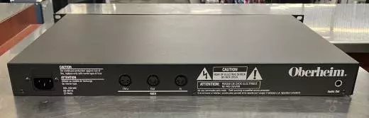 Oberheim Matrix-1000 6 voice analog rackmount synth 2