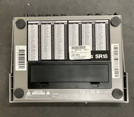 Alesis SR-18 drum machine 2