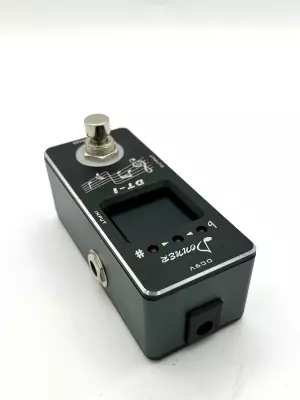 Donner DT-1 pedal tuner 2