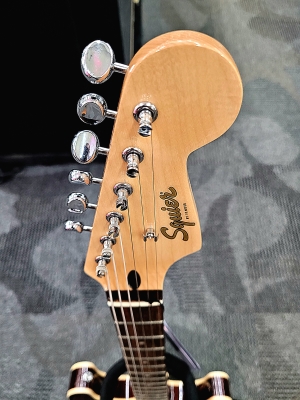 【極美品】Squier Paranormal Custom Nashville Squier Paranormal Custom Nashville Stratocaster | Reverb Canada
