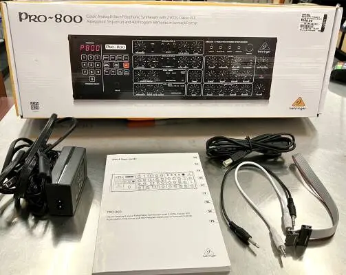 Behringer PRO-800 classic analog 8-voice polyphonic synth 2