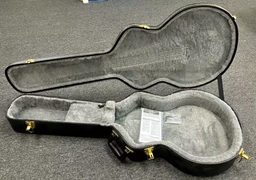 Yamaha APX600FM cutaway acoustic electric 2
