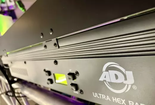 American DJ - ULTRA-HEX-BAR12 2