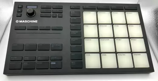 Native Instruments - MIKRO MK3 2