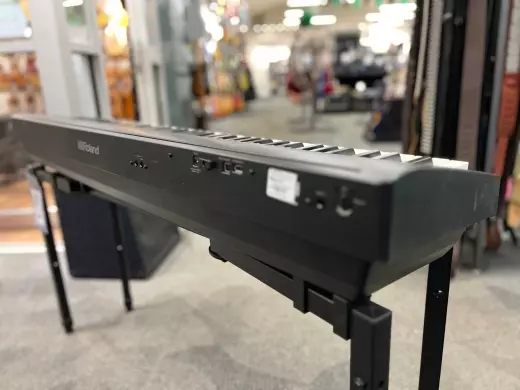 Roland 88 weighted key home piano 6