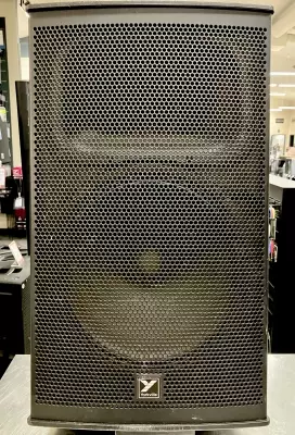 Yorkville  EXM Mobile12 battery powered speaker