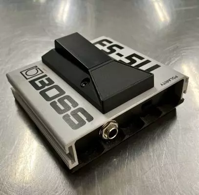 Boss FS-5U unlatched footswitch 2