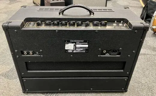 Vox AC15C1 15 watt tube guitar amp 2