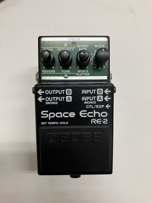 世界の Gear Hunter | BOSS - RE-2 ギター