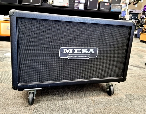 Gear Hunter | Mesa Boogie - 2x12 Rectifier Cab
