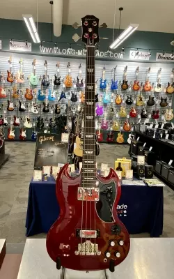 Epiphone SG bass in Cherry