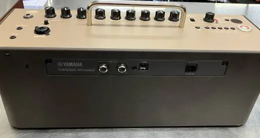 Yamaha THR30IIA 30 watt desktop acoustic guitar amp 2
