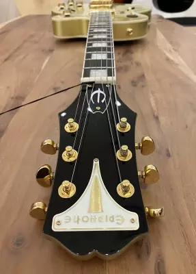Epiphone Uptown Kat in Topaz Gold Metallic 3
