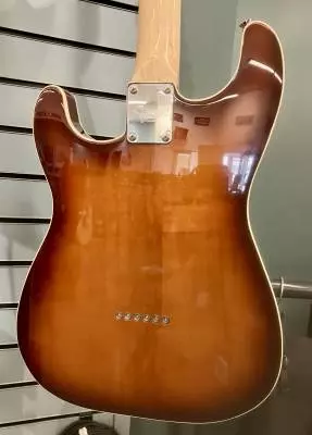 Squier Paranormal Custom Nashville Stratocaster 2