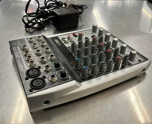 Store Special Product - Behringer Q802USB mixer