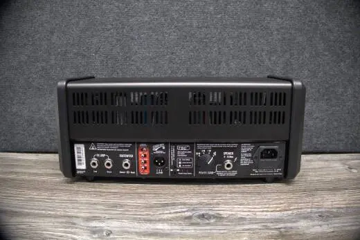 Hughes & Kettner - TM20DH 2