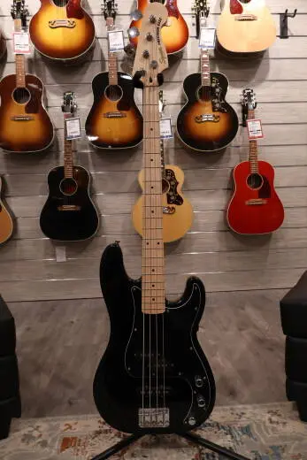 Squier - 037-8553-506