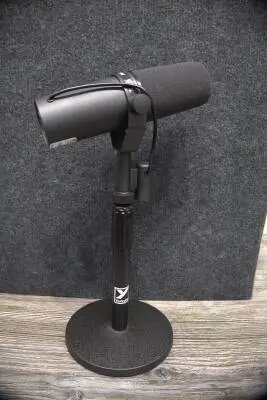Shure - SM7B 2