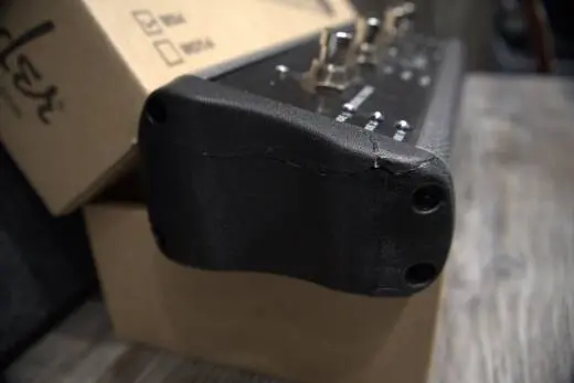Fender - 008-0996-000 2