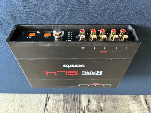 201* RANE SL4 serato SCRATCH LIVE SL4（RANE SL4 DJ Interface For 