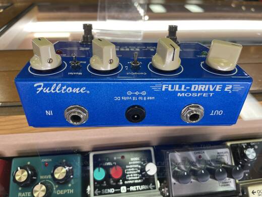【美品】Fulltone FULL-DRIVE 2 MOSFET FD2 Fulltone Full-Drive 2 Mosfet | Long & McQuade