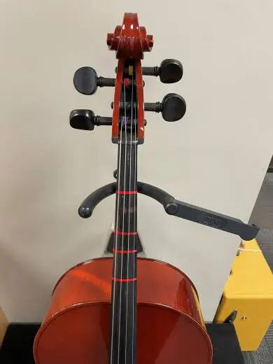 Schoenbach 3/4 Cello 2