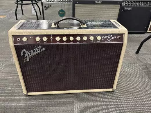 Fender - 216-0000-400