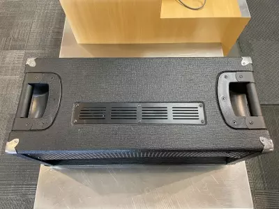 Laney VH100R Head 2