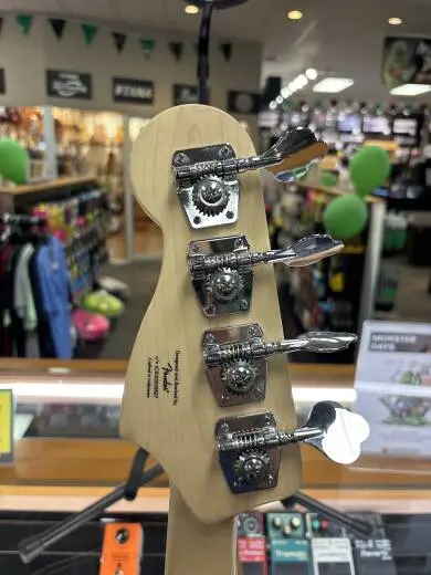 Squier - 037-8553-506 2